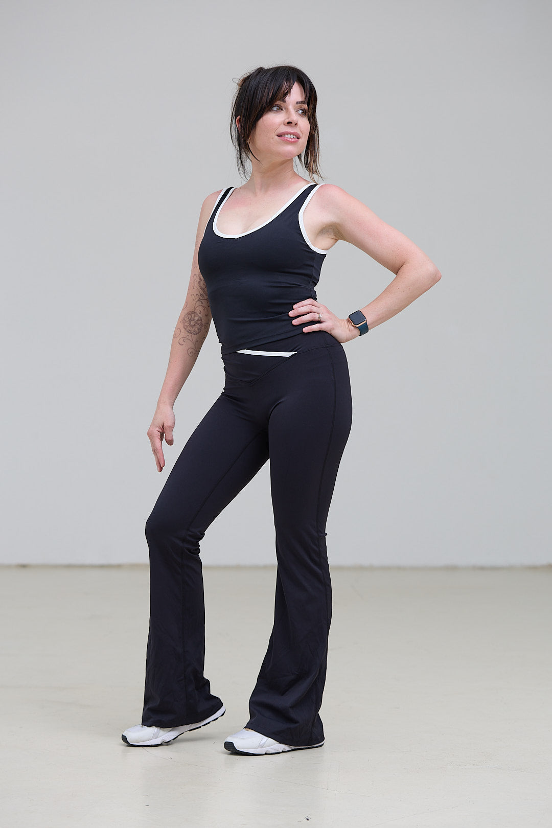 MISAJO Nali Duo - Black with Contrast Trim